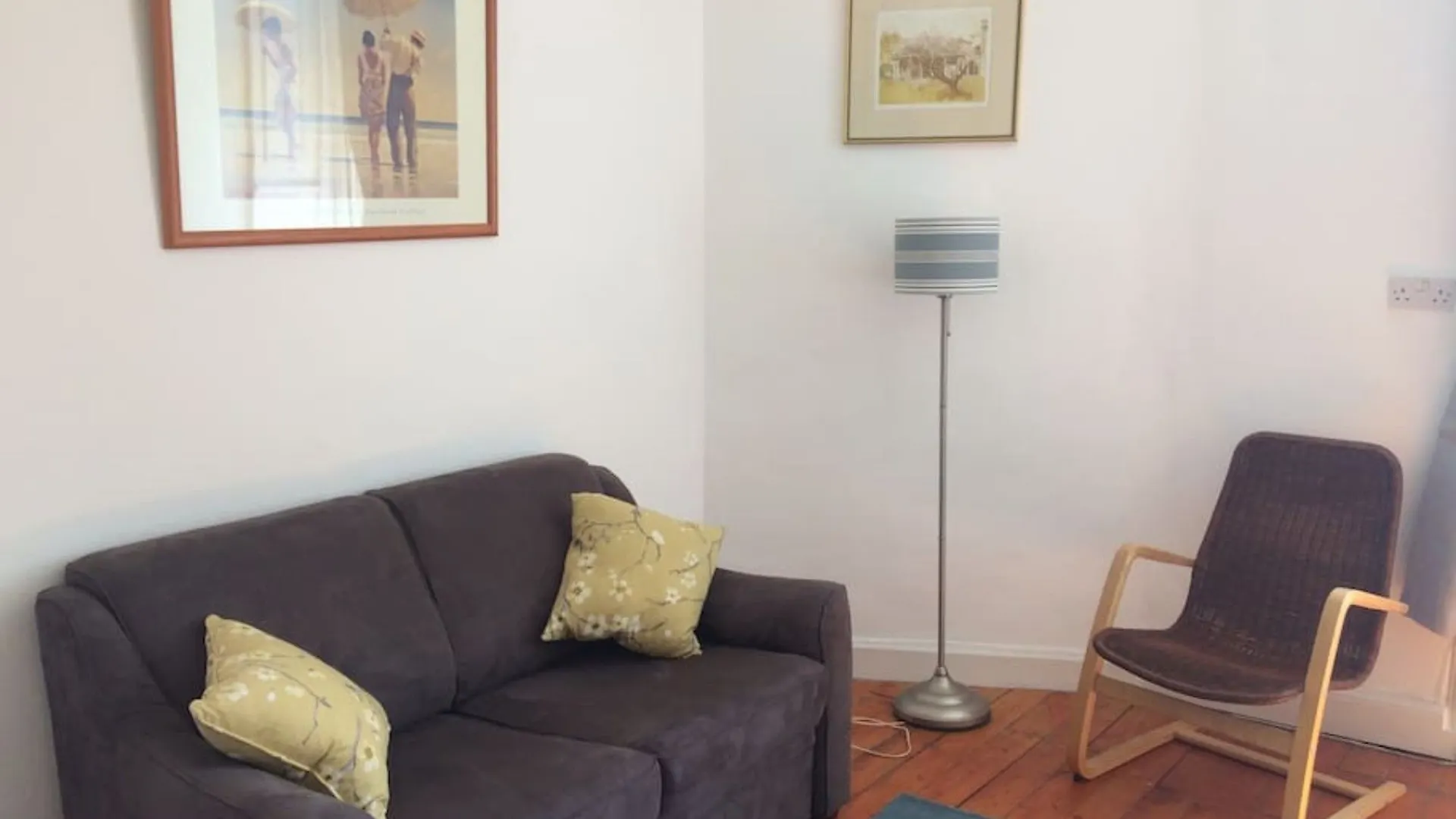 1 Bedroom Murrayfield Apartment إدنبرة